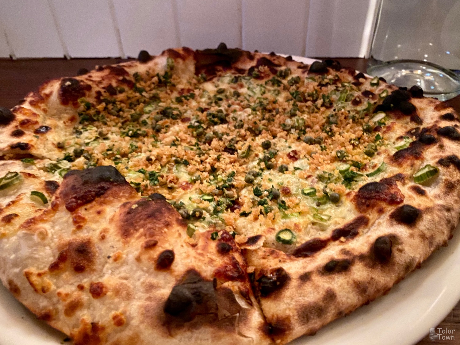 Capitano: Asparagus Pizza